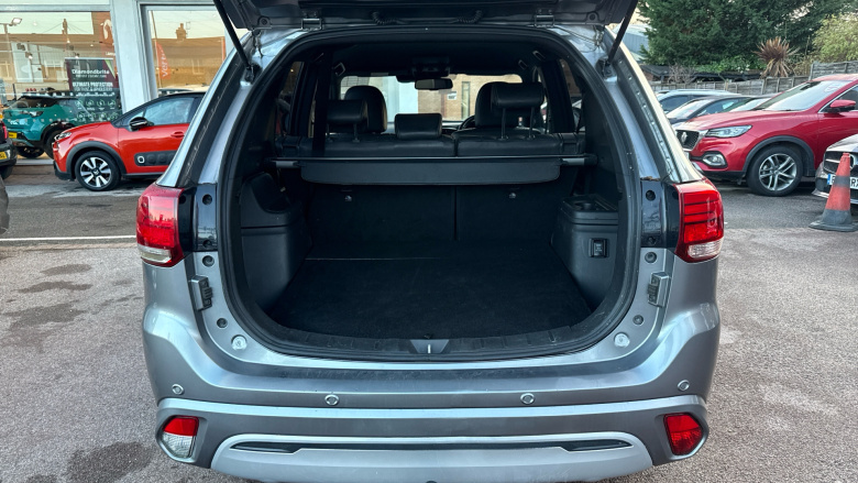 Mitsubishi Outlander 2.4 PHEV Dynamic Safety 5dr Auto Estate